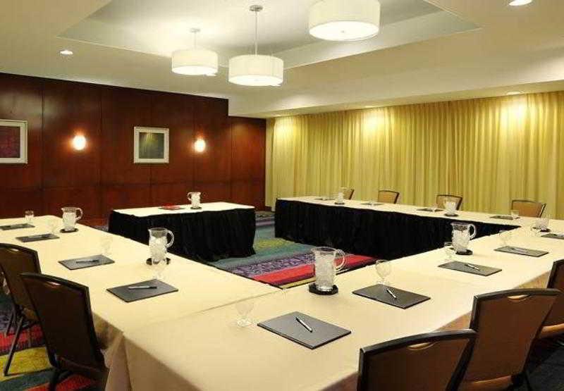 Courtyard Marriott Houston Pearland Hotel Facilities photo